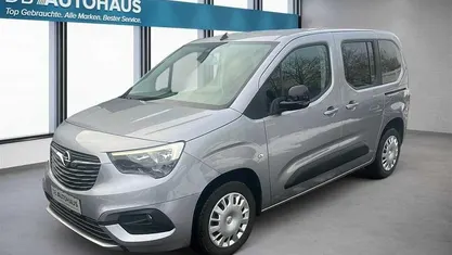 Gebraucht Opel Combo Life Elegance 131 PS (96 kW) 2022 Silber Van / Kleinbus