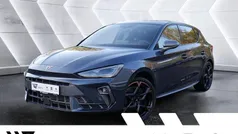 Grau Gebraucht 2024 Cupra Leon VZ Limousine | 39.983 € (Fairer Preis)