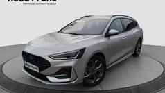 Silber Gebraucht 2023 Ford Focus ST-Line Kombi | 24.600 € (Guter Preis)