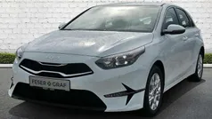 Zilinaschwarz Neu 2024 Kia Ceed Comfort Limousine | 22.450 € (Fairer Preis)