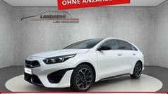Deluxe white Neu 2025 Kia ProCeed GT-Line Kleinwagen | 26.315 € (Fairer Preis)