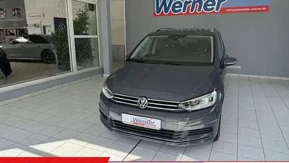 Second-hand VW Touran Active 150 CP (110 kW) 2022 Gri Monovolum