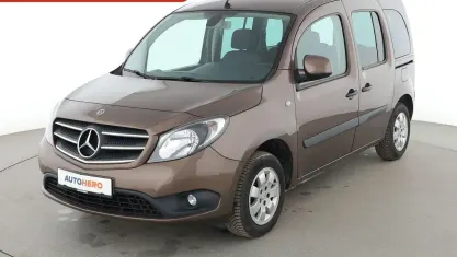 Gebraucht Mercedes Citan 111 Edition 116 PS (85 kW) 2020 Braun Kombi