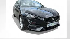 Midnight schwarz metallic Gebraucht 2024 Seat Leon FR Kombi | 24.990 € (Fairer Preis)