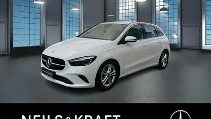 Gebraucht Mercedes B220 Progressive 190 PS (139 kW) 2024 Polarweiß Van / Kleinbus