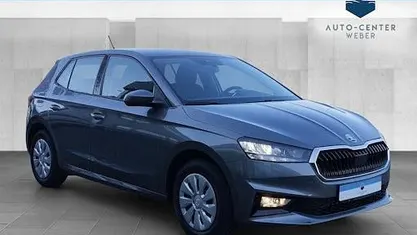 Gebraucht 2025 Skoda Fabia Essence Limousine | 22.170 € (Fairer Preis)