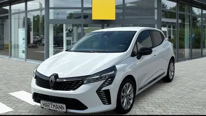 Gebraucht Renault Clio V Evolution 67 PS (49 kW) 2024 Weiß Limousine