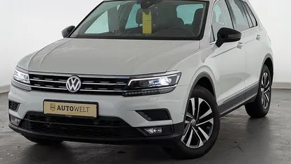Gebraucht VW Tiguan Comfortline 150 PS (110 kW) 2020 Oryxweiss SUV