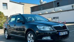 Schwarz Gebraucht 2010 Skoda Octavia Ambiente Kombi | 4.950 € (Superpreis)