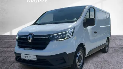 Gebraucht Renault Trafic 131 PS (96 kW) 2022 Weiß Van / Kleinbus
