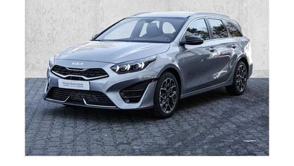 Neu Kia Ceed Sportswagon 140 PS (102 kW) 2026 Silber Kombi