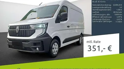 Mineralweiß Gebraucht 2025 Renault Master Van / Kleinbus | 32.890 € (Guter Preis)