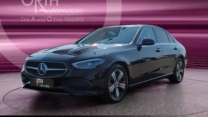 Metalliclack obsidianschwarz Gebraucht 2024 Mercedes C200 Limousine | 37.989 € (Fairer Preis)