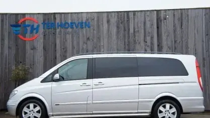 Używany Mercedes Viano 204 KM (150 kW) 2010 Srebrny Minivan