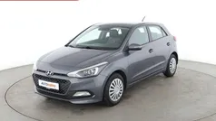 Grau Gebraucht 2015 Hyundai i20 Intro Edition Limousine | 8.460 € (Fairer Preis)