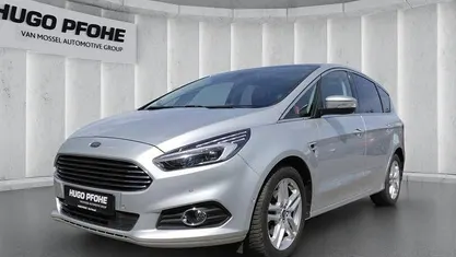 Polar silber metallic Gebraucht 2018 Ford S-MAX Titanium Van / Kleinbus | 23.890 € (Teuer)