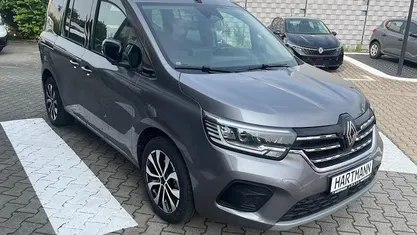 Gebraucht 2025 Renault Clio V Evolution Limousine | 18.700 € (Guter Preis)