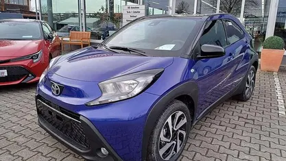 Juniperblue Neu 2025 Toyota Aygo X SUV | 15.870 € (Guter Preis)