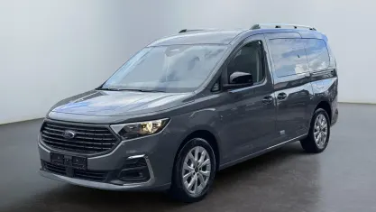 Neu Ford Tourneo Titanium 116 PS (85 kW) 2026 Graphite grey metallic Van / Kleinbus