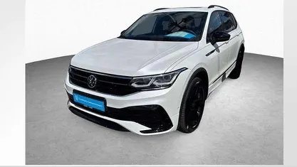 Oryxweiß perlmutteffekt Gebraucht 2024 VW Tiguan Allspace R-line SUV | 39.990 € (Fairer Preis)