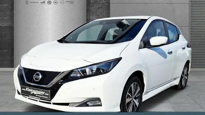 Gebraucht Nissan Leaf Acenta 110 kW (150 PS) 2021 Weiß Kleinwagen