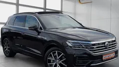 Deep black perleffekt Gebraucht 2019 VW Touareg R-line SUV | 46.990 € (Fairer Preis)