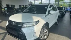 Weiss Gebraucht 2025 Suzuki Vitara Comfort SUV | 20.770 € (Superpreis)