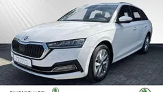 Candyweiß Gebraucht 2023 Skoda Octavia Style Kombi | 24.780 € (Fairer Preis)