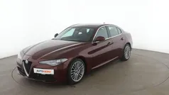 Rot Gebraucht 2017 Alfa Romeo Giulia Super Limousine | 18.290 € (Fairer Preis)