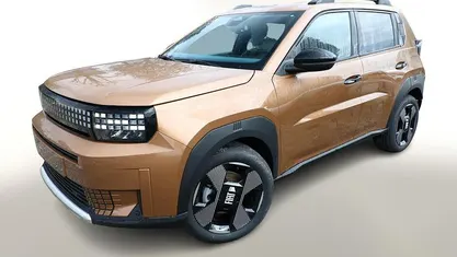 Luna bronze metallic luna bronze metallic Neu 2025 Fiat Grande Panda La Prima Kleinwagen | 21.948 € (Guter Preis)