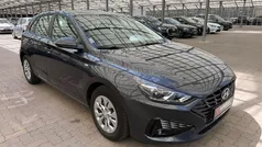 Grau Gebraucht 2021 Hyundai i30 Select Limousine | 14.790 € (Guter Preis)