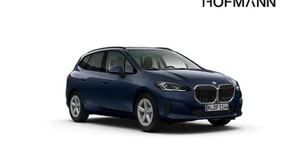 Neu BMW 218 Luxury Line 136 PS (100 kW) 2026 Blau Kombi