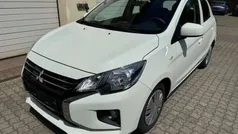Weiß Gebraucht 2024 Mitsubishi Space Star Select Kleinwagen | 11.800 € (Fairer Preis)