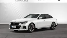 Gebraucht 2024 BMW 520 Comfort Edition Limousine | 51.900 € (Fairer Preis)