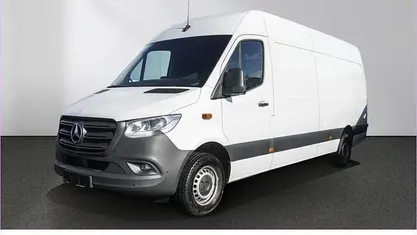Weiß Gebraucht 2023 Mercedes Sprinter Van | 34.927 € (Fairer Preis)