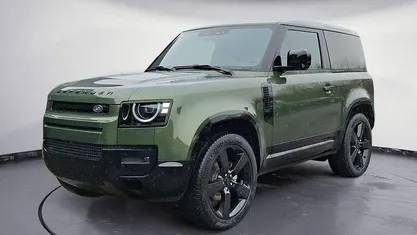 Gebraucht Land Rover Defender SE Dynamic 253 PS (186 kW) 2026 Grün SUV
