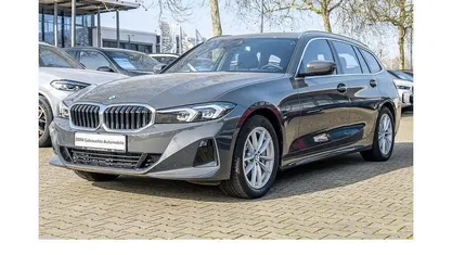 Gebraucht BMW 330 245 PS (180 kW) 2023 Kombi