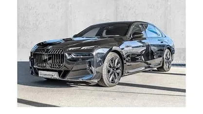 Gebraucht 2025 BMW 740 M Sport Limousine | 104.490 € (Fairer Preis)