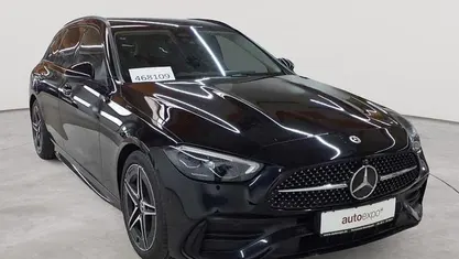 Usata Mercedes C220 AMG line 220 CV (161 kW) 2023 Nero Station wagon