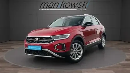 Gebraucht VW T-Roc Style 150 PS (110 kW) 2025 Kings red metallic SUV