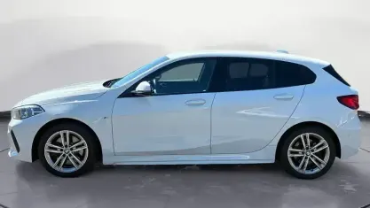 Gebraucht BMW 120 M Sport 178 PS (130 kW) 2023 Weiß Kleinwagen