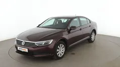 Violett Gebraucht 2017 VW Passat Trendline Limousine | 13.830 € (Superpreis)