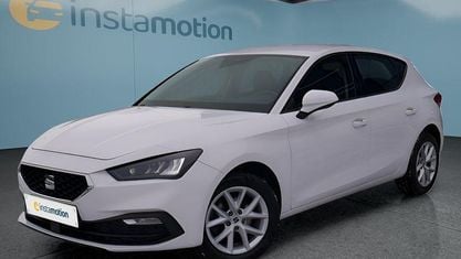 Używany Seat Leon 116 KM (85 kW) 2020 Biały Hatchback