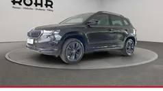 Schwarz magic perl Gebraucht 2025 Skoda Karoq SportLine SUV | 40.350 € (Fairer Preis)
