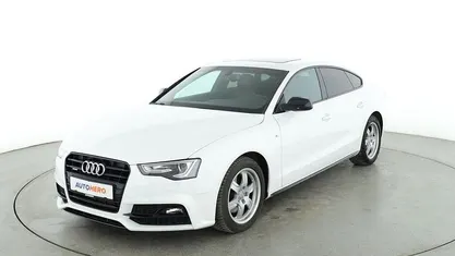 Gebraucht Audi A5 Sportback Comfort 224 PS (164 kW) 2015 Weiß Kleinwagen
