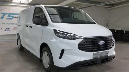 Verschiedene Gebraucht 2024 Ford Transit Custom Limousine | 33.490 € (Guter Preis)
