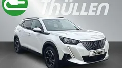 Weiß Gebraucht 2021 Peugeot e-2008 Allure SUV | 18.990 € (Fairer Preis)