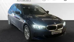 Phytonicblau metallic Gebraucht 2024 BMW 318 Shadowline Kombi | 31.799 € (Guter Preis)