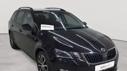 Gebraucht Skoda Octavia Soleil 150 PS (110 kW) 2020 Blackmagic perleffekt Kombi