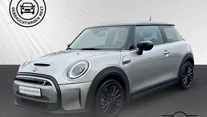 Gebraucht Mini Cooper SE Classic 135 kW (184 PS) 2023 Melting silver iii (silber) Kleinwagen